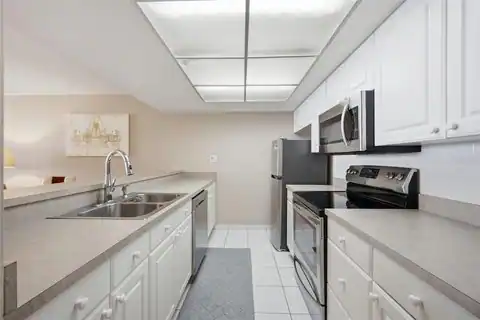 450 S GULFVIEW BOULEVARD #705, CLEARWATER BEACH, FL 33767 — photo 14