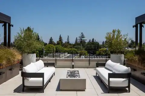 450 First 106, LOS ALTOS, CA 94022 — photo 2