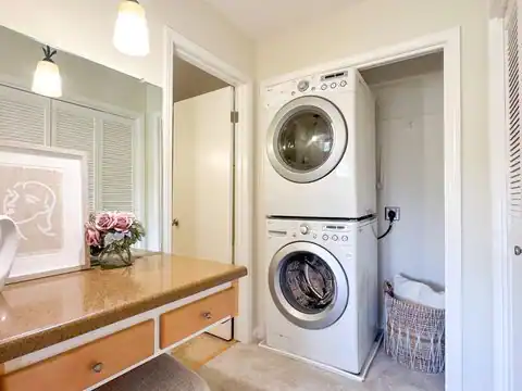 461 Burgess DR 9, MENLO PARK, CA 94025 — photo 22