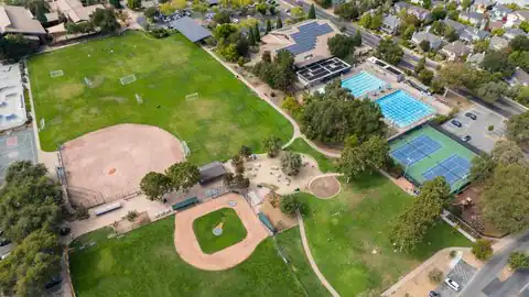 461 Burgess DR 9, MENLO PARK, CA 94025 — photo 29