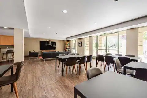 130 E San Fernando ST 25, San Jose, CA 95112 — photo 30