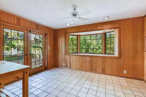 25228 La Loma DR, LOS ALTOS HILLS, CA 94022 — photo 18