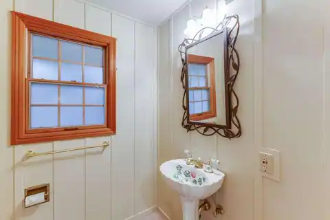 25228 La Loma DR, LOS ALTOS HILLS, CA 94022 — photo 20