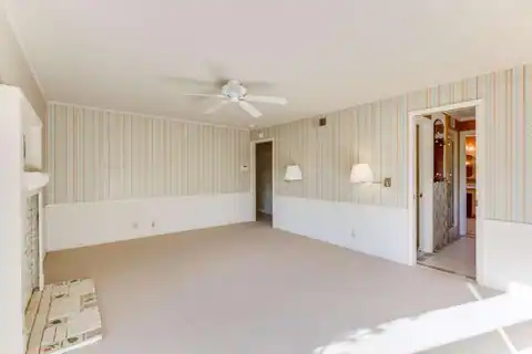 25228 La Loma DR, LOS ALTOS HILLS, CA 94022 — photo 22