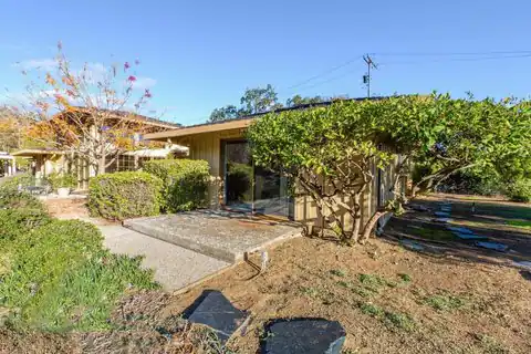 25228 La Loma DR, LOS ALTOS HILLS, CA 94022 — photo 36