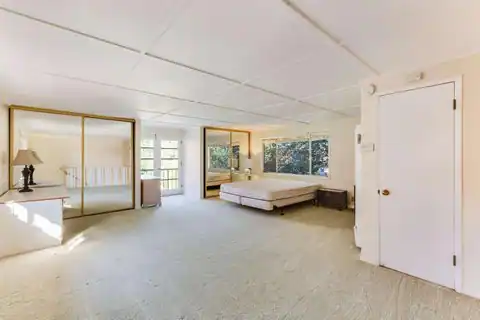 25228 La Loma DR, LOS ALTOS HILLS, CA 94022 — photo 40
