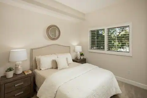 1 W Edith AVE D226, LOS ALTOS, CA 94022 — photo 15