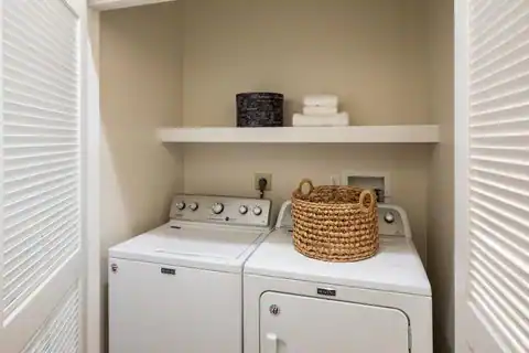 1 W Edith AVE D226, LOS ALTOS, CA 94022 — photo 17