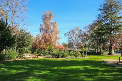 1 W Edith AVE D226, LOS ALTOS, CA 94022 — photo 27