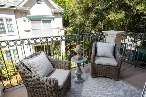 1 W Edith AVE D226, LOS ALTOS, CA 94022 — photo 5