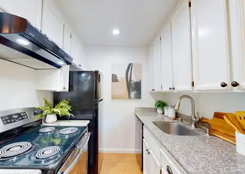 5701 Makati CIR E, SAN JOSE, CA 95123 — photo 6