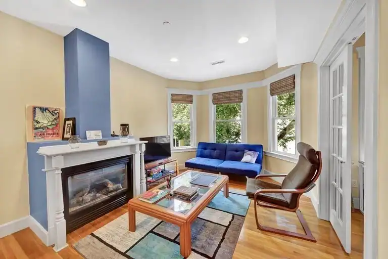 292 Western Avenue #1, Cambridge, MA 02139