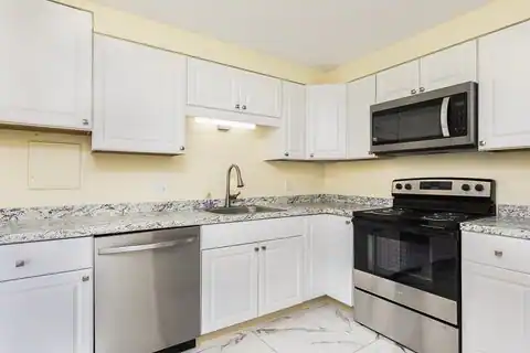 1004 Paradise Rd #2M, Swampscott, MA 01907 — photo 3