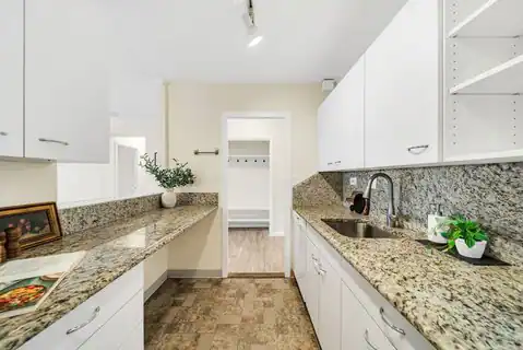 9 Hawthorne Pl #7H, Boston, MA 02114 — photo 51