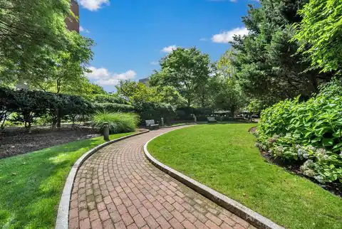 9 Hawthorne Pl #7H, Boston, MA 02114 — photo 59