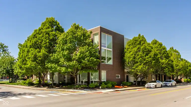 932 Broadway Street #14, Indianapolis, IN 46202