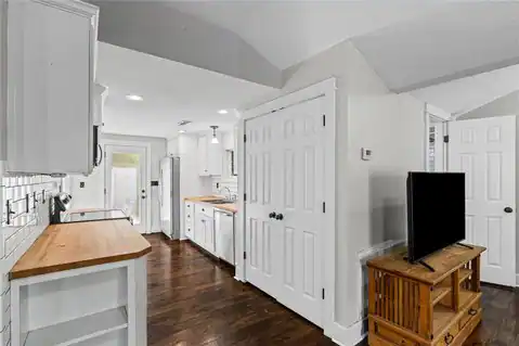 233 W Ash Street, Fayetteville, AR 72703 — photo 13