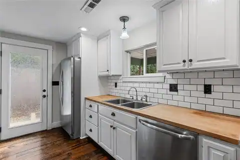 233 W Ash Street, Fayetteville, AR 72703 — photo 15