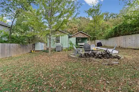 233 W Ash Street, Fayetteville, AR 72703 — photo 25