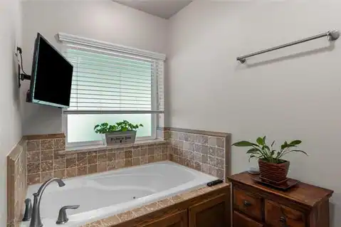 13817 N Mount Olive Road, Gravette, AR 72736 — photo 17