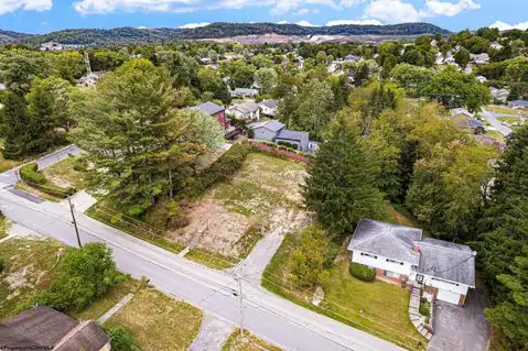 563 Killarney Drive, Morgantown, WV 26505 — photo 13