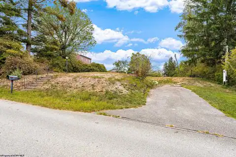 563 Killarney Drive, Morgantown, WV 26505 — photo 6