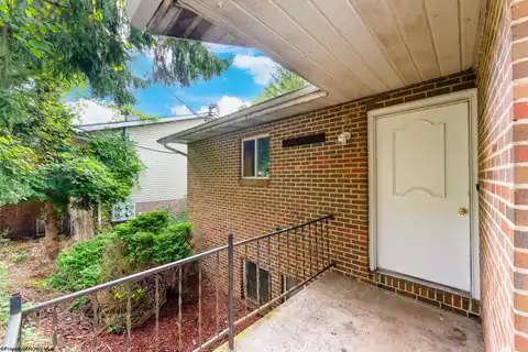 887 Tremont Street, Morgantown, WV 26505 — photo 2