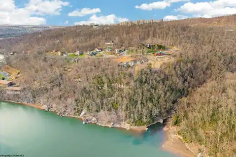 182 Oak Ridge Lane, Morgantown, WV 26508 — photo 17