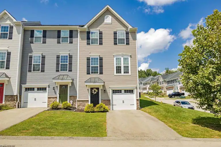 247 Stonehurst Drive, Morgantown, WV 26501
