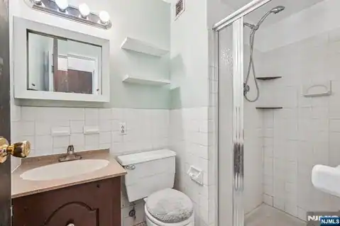 307 Prospect Avenue 16A, Hackensack, NJ 07601 — photo 20