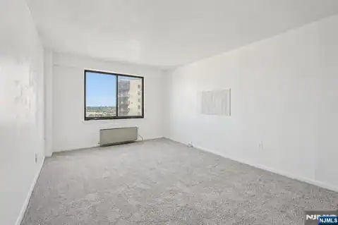 307 Prospect Avenue 16A, Hackensack, NJ 07601 — photo 23