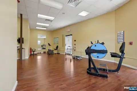 101 Grand Avenue, Palisades Park, NJ 07650 — photo 20