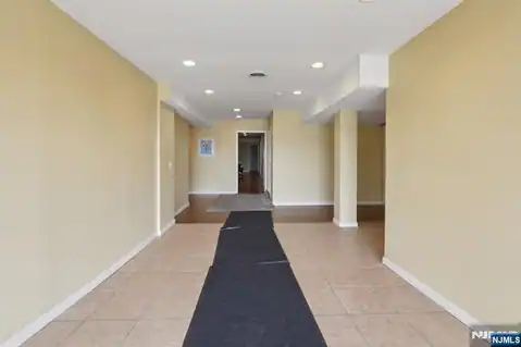 101 Grand Avenue, Palisades Park, NJ 07650 — photo 9