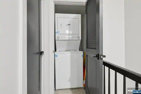 542 25th Street 540, Paterson, NJ 07514 — photo 11