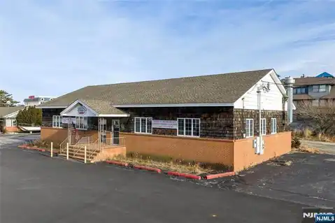 902 Long Beach Boulevard, Ship Bottom, NJ 08008 — photo 25