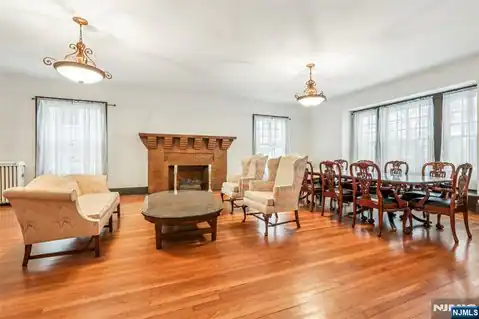 375 Fairmount Avenue, Jersey City, NJ 07306 — photo 10