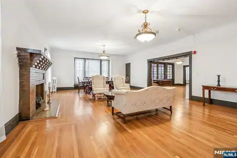 375 Fairmount Avenue, Jersey City, NJ 07306 — photo 11