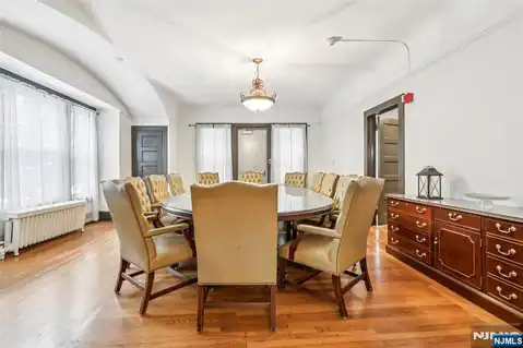 375 Fairmount Avenue, Jersey City, NJ 07306 — photo 13