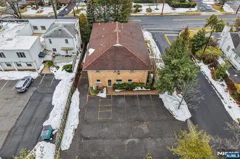 631 E Palisade Avenue, Englewood Cliffs, NJ 07632 — photo 18