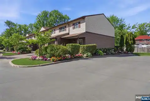 170 Knickerbocker Road, Englewood, NJ 07631 — photo 2