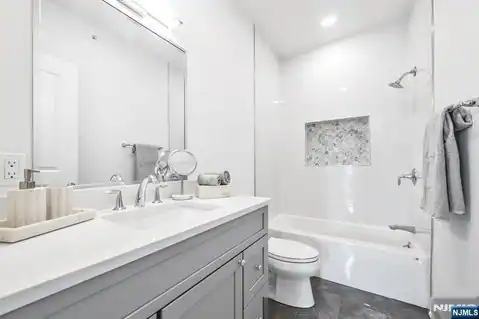 11 Gabriel Court 11, Paramus, NJ 07652 — photo 36