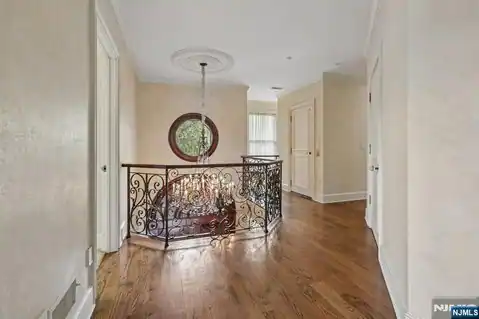 2 Ascot Way, Fort Lee, NJ 07024 — photo 20