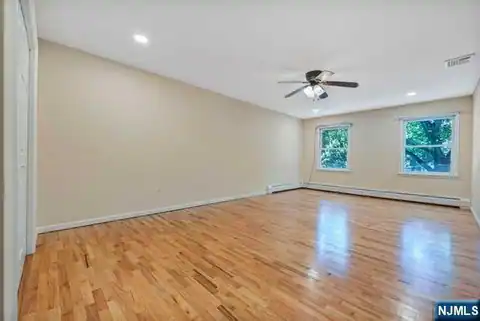 5 Skie Drive, Paramus, NJ 07652 — photo 11
