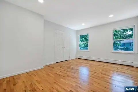 5 Skie Drive, Paramus, NJ 07652 — photo 15