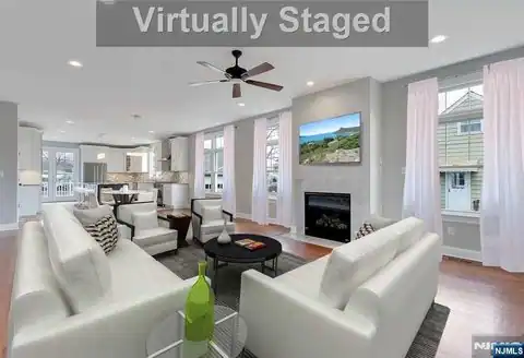 582 Green Valley Road, Paramus, NJ 07652 — photo 11