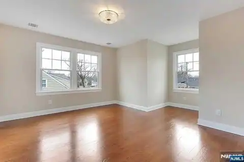 582 Green Valley Road, Paramus, NJ 07652 — photo 16