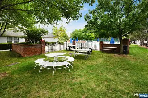 643 Plum Terrace, Mahwah, NJ 07430 — photo 16