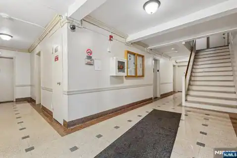 3031 Edwin Avenue 4H, Fort Lee, NJ 07024 — photo 4