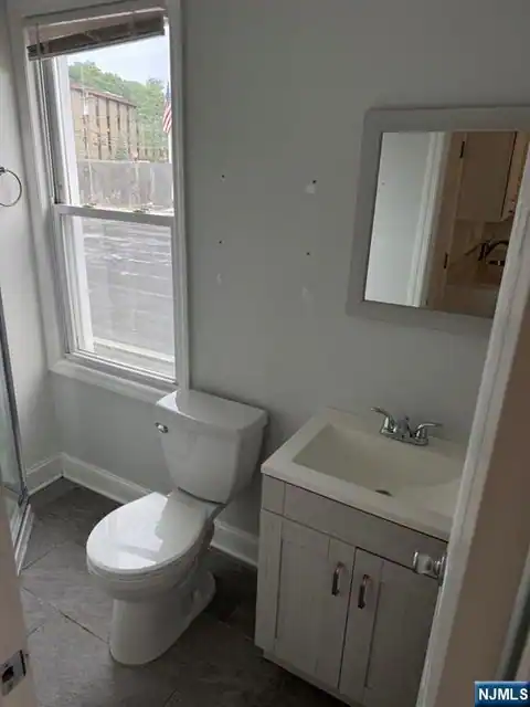 25 Pine Street 27B, Verona, NJ 07044 — photo 3