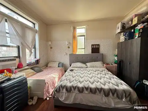 811 30th Street, Union City, NJ 07087 — photo 10